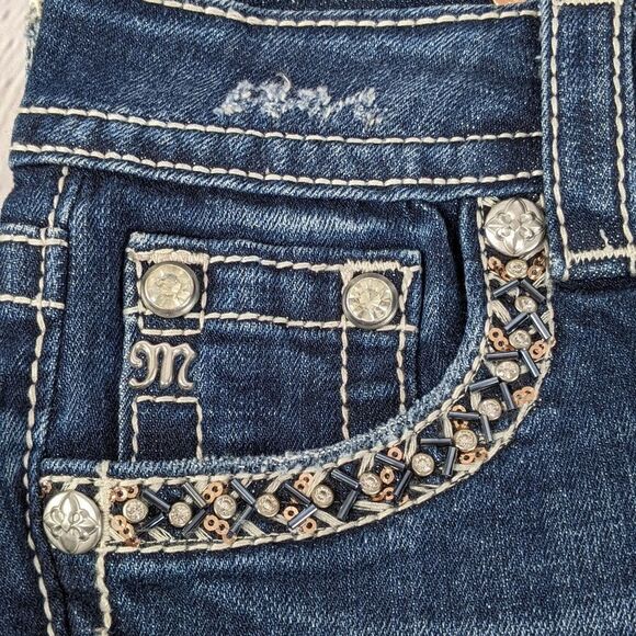 NWT Miss Me Center Stage Super Short Cutoff Jean Shorts - Size 24 - Picture 3 of 13